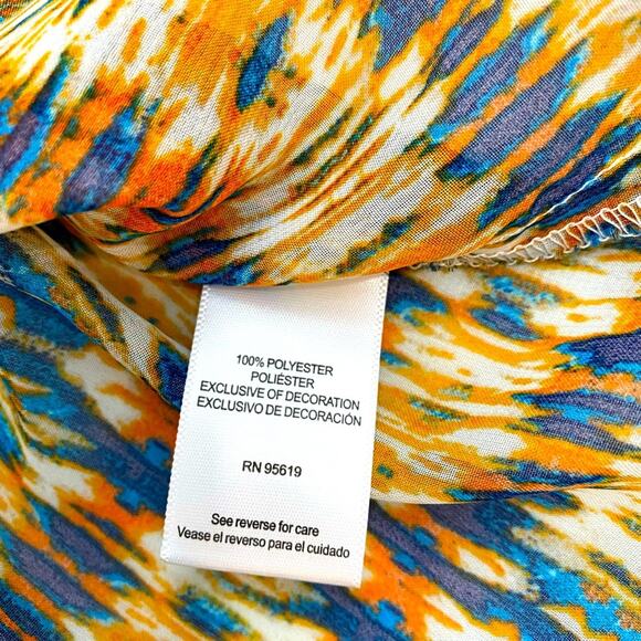 Hannah Multicolor His Lion Tassel Tie Front Crochet Detail Blouse, Size Medium - Picture 9 of 11